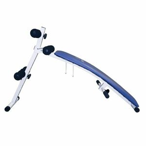 Šikmá lavička SPARTAN prohnutá obraz