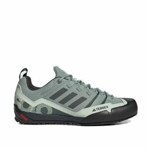 Pánská nízká turistická obuv ADIDAS-Terrex Swift Solo 2.0 silver green/legend ivy/linen green obraz