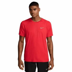 Pánské tréninkové tričko s krátkým rukávem NIKE SWIM-ESSENTIAL UNIVERSITY RED-UNIVERSITY RED obraz