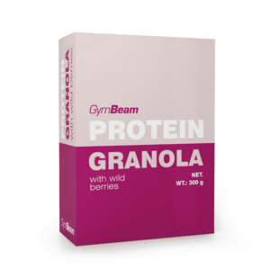 GymBeam Proteinová granola s lesním ovocem obraz