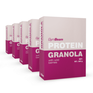 GymBeam Proteinová granola s lesním ovocem obraz