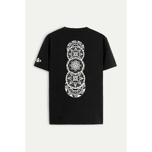 Tričko, Barva Černá, s Potiskem Karma Sees You obraz