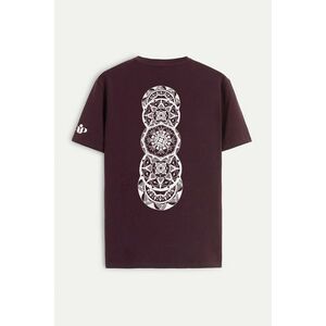 Tričko, Barva Bordó, s Potiskem Karma Sees You obraz