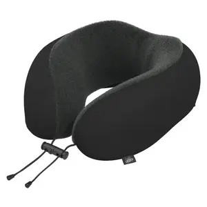 CabinZero Travel Pillow černý cestovní polštářek obraz