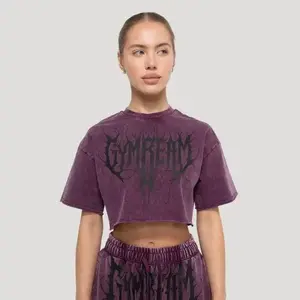GymBeam Dámské cropped tričko Abyss Raisin POUZE S (VÝPRODEJ) obraz