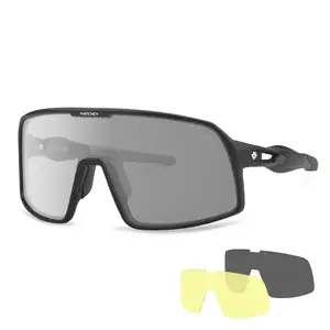 Hatchey Republic Plus photochromic - black obraz