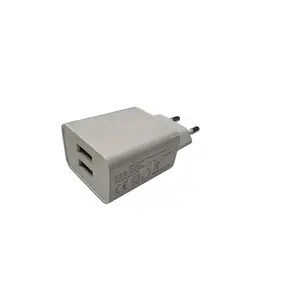IQ models bílý dvouzásuvkový USB adaptér obraz