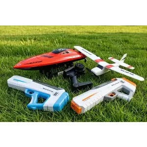 IQ models Velký letní set - RC člun Rapid 9, RC letadlo Cessna a vodní pistole obraz