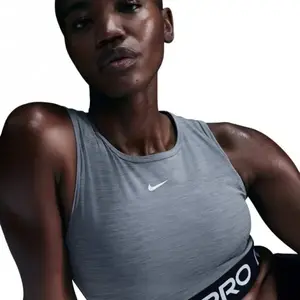Nike Pro DF CROP TANK SMOKE GREY/HTR/WHITE dámské tréninkové tričko - Velikost M obraz