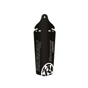 Reverse Blatník zadní MudGuard Ass Saver černý obraz