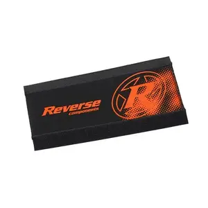 Reverse Neopren pod řetěz 260x125x115 mm černý / Fox Orange obraz