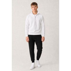 Pánský Set Černé Tepláky Jogger & Bílá Mikina se Zipem u Krku obraz